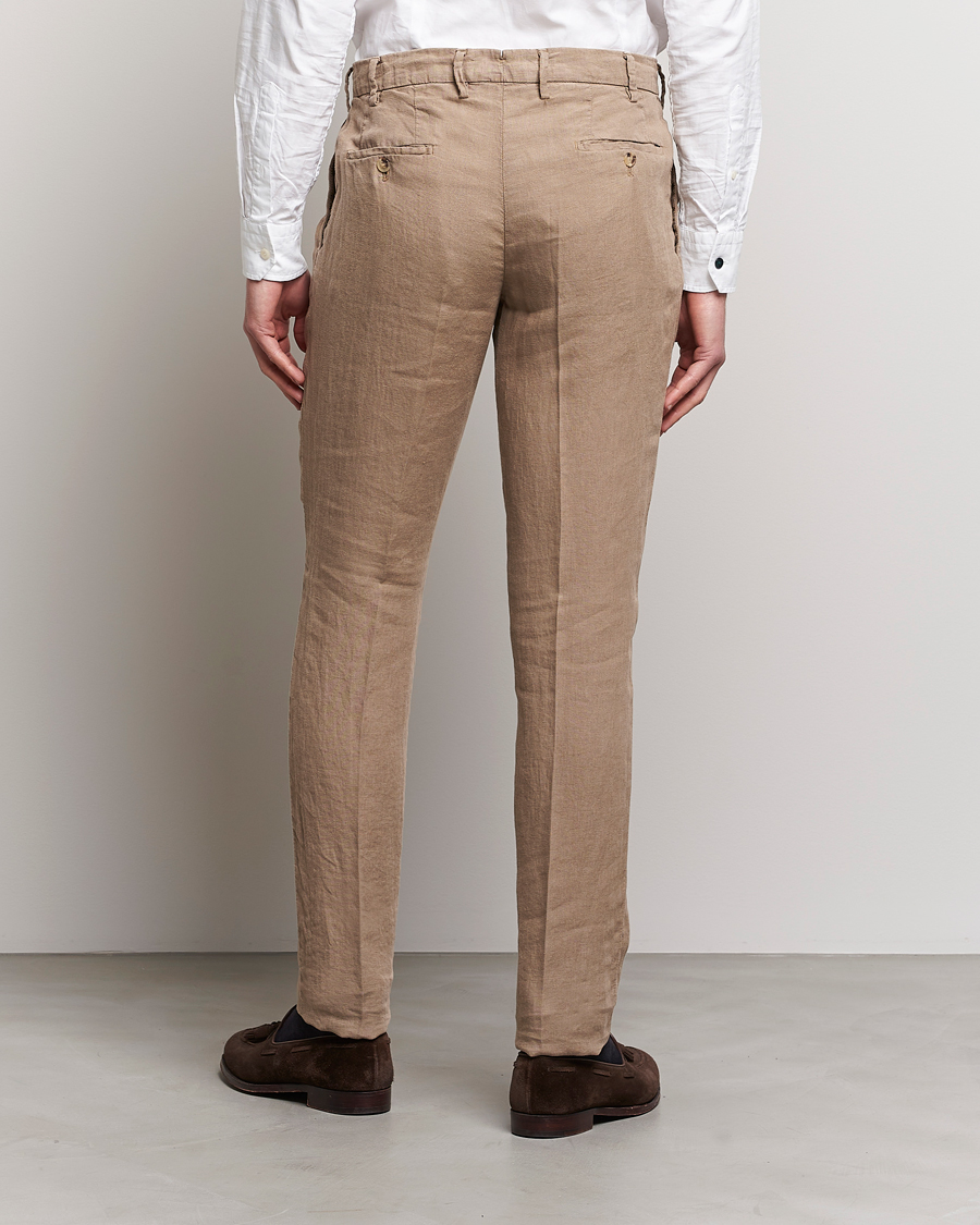 Herr | Byxor | Lardini | Pleated Linen Trousers Beige
