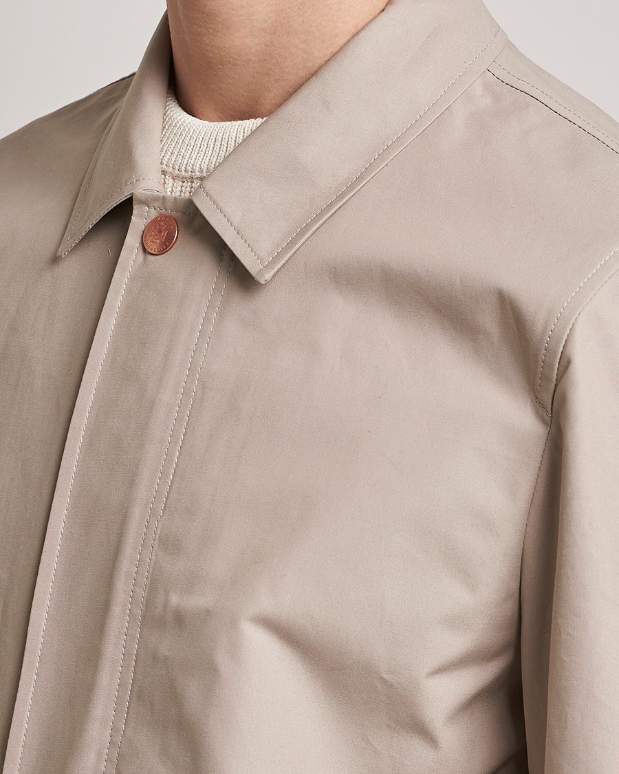 Herr | Jackor | Private White V.C. | Unlined Cotton Ventile Mac Coat 3.0 Plaza Taupe