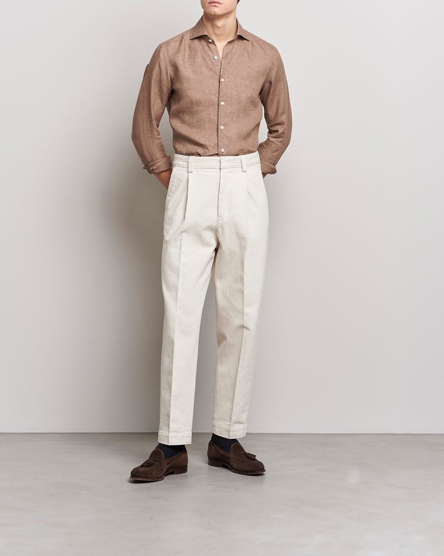 Herr | Skjortor | 100Hands | Signature Linen Cut Away Shirt Taupe