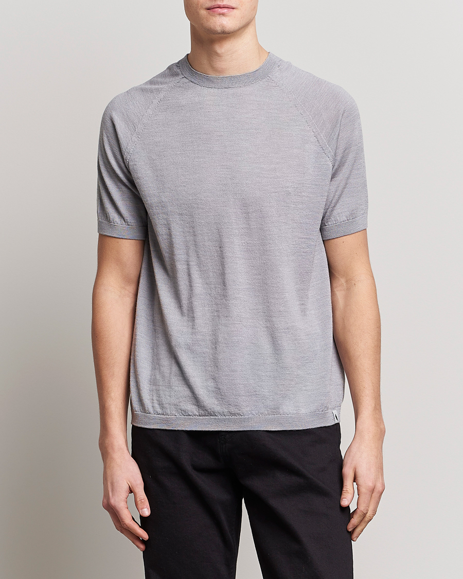 Herr |  | Peregrine | Knitted Wool T-Shirt Light Grey