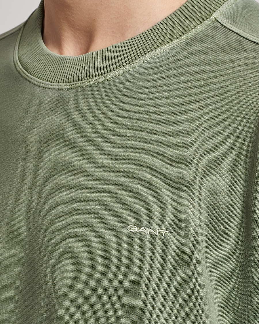 Herr | Tröjor | GANT | Sunbleached Crew Neck Sweatshirt Calamata Green