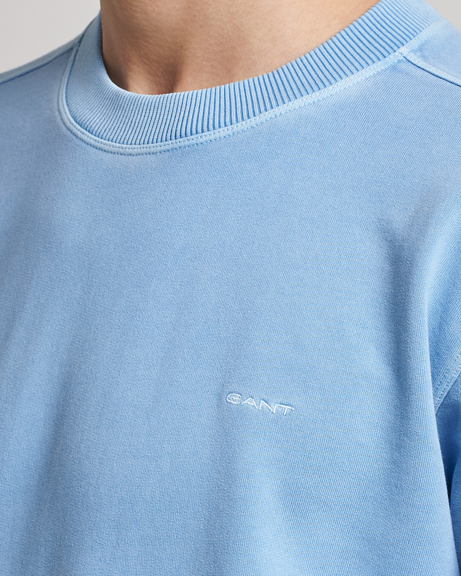 Herr | Tröjor | GANT | Sunbleached Crew Neck Sweatshirt Gentle Blue