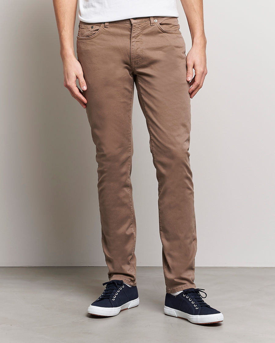 Herr | Byxor | GANT | Hayes Desert Jeans Desert Brown