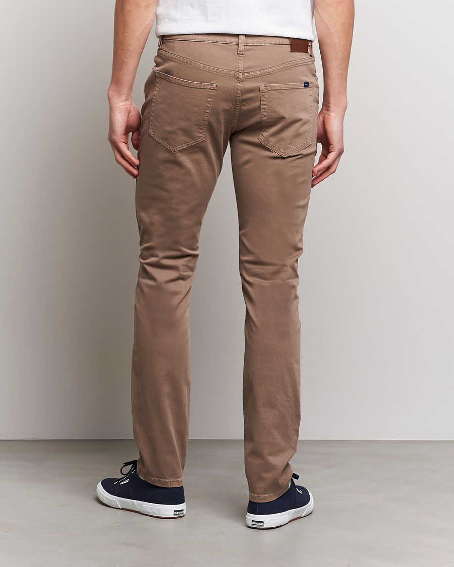 Herr | Byxor | GANT | Hayes Desert Jeans Desert Brown