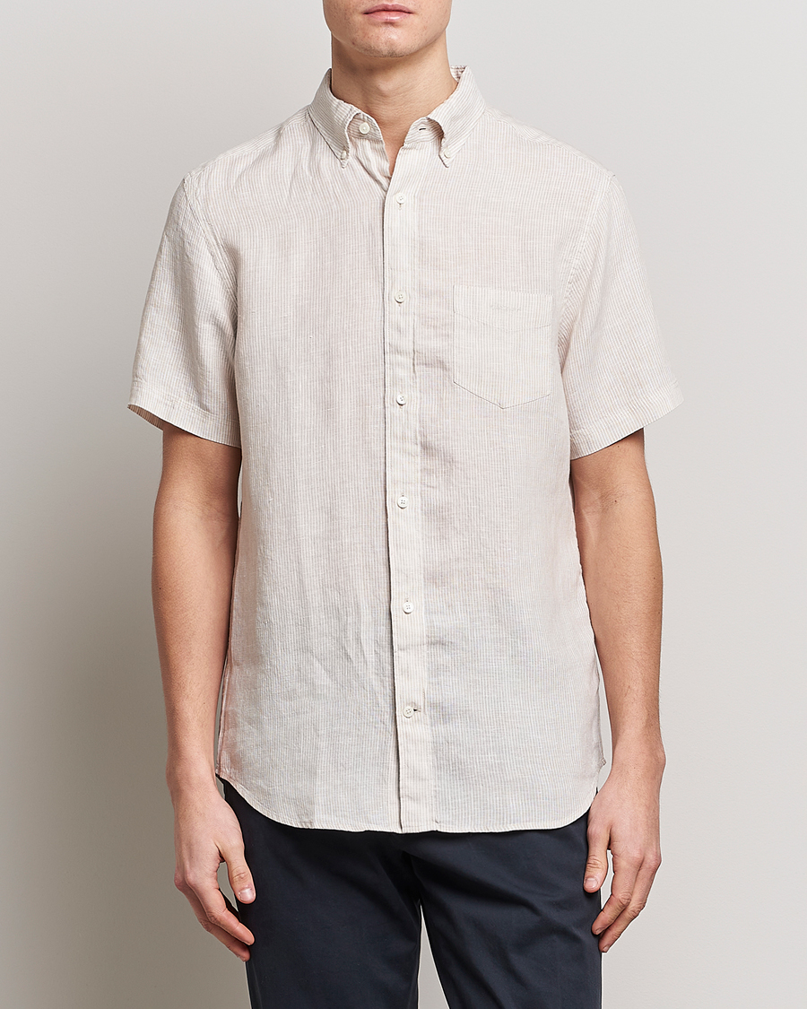 Herr |  | GANT | Regular Fit Striped Linen Short Sleeve Shirt Dry Sand