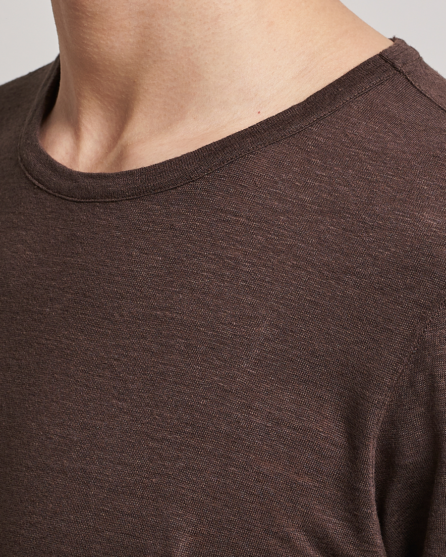 Herr | T-Shirts | Gran Sasso | Washed Linen Tee Dark Brown