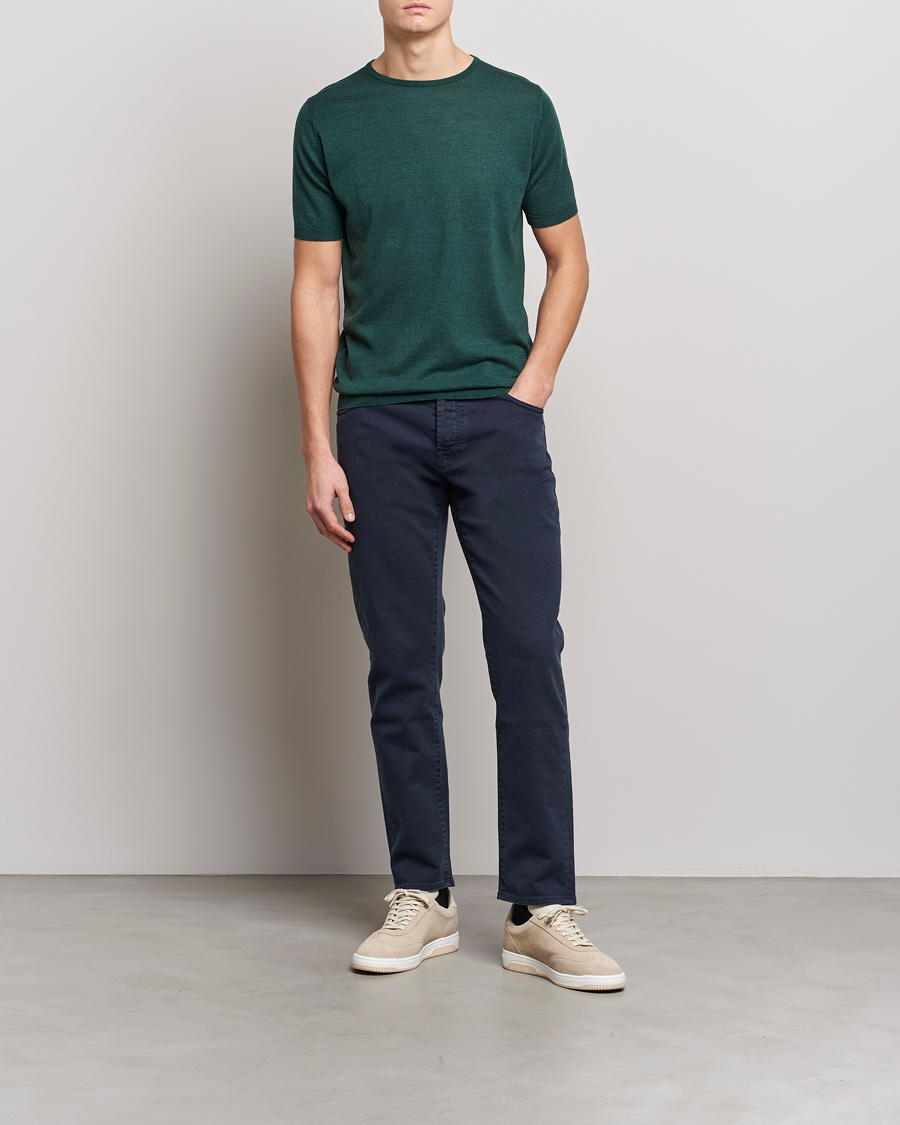 Herr | T-Shirts | John Smedley | Belden Wool/Cotton T-Shirt Bottle Green