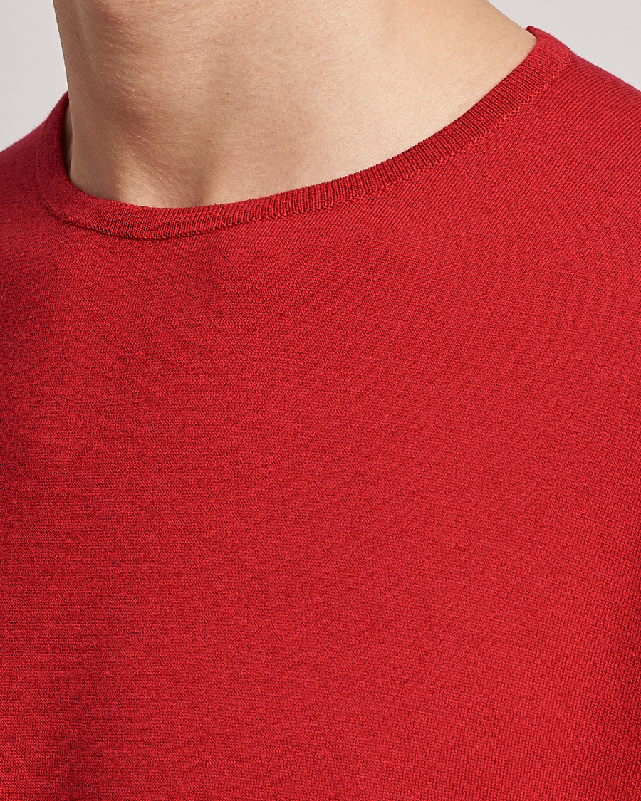 Herr | T-Shirts | John Smedley | Belden Wool/Cotton T-Shirt Ruby