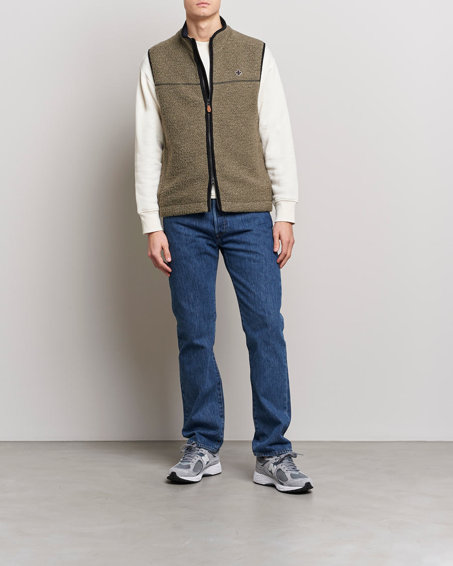 Herr | Västar | Morris | Whitfield Pile Vest Green