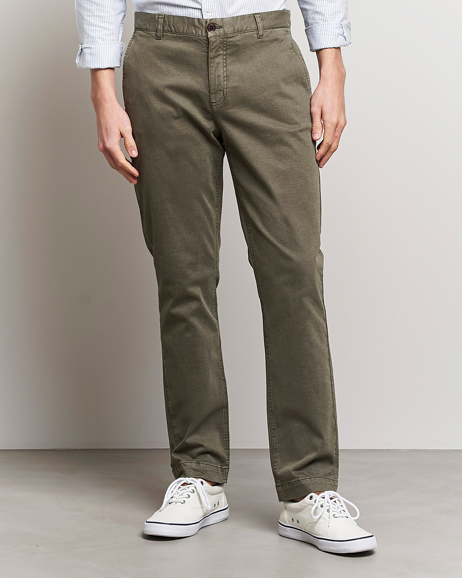 Herr | Byxor | Morris | Jeffrey Brushed Chinos Olive