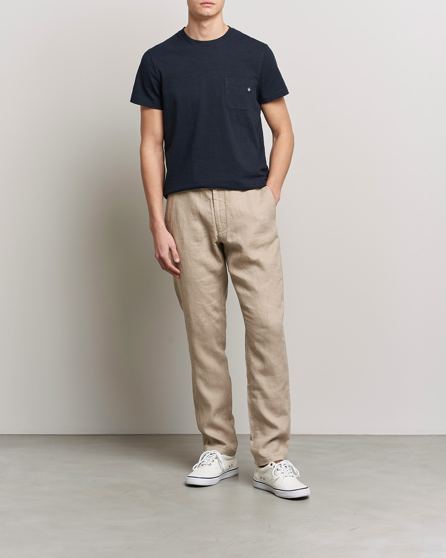 Herr | T-Shirts | Morris | Lily Slub Pocket Crew Neck Tee Navy