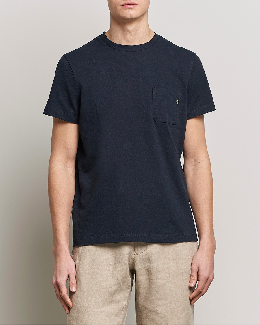 Herr | T-Shirts | Morris | Lily Slub Pocket Crew Neck Tee Navy