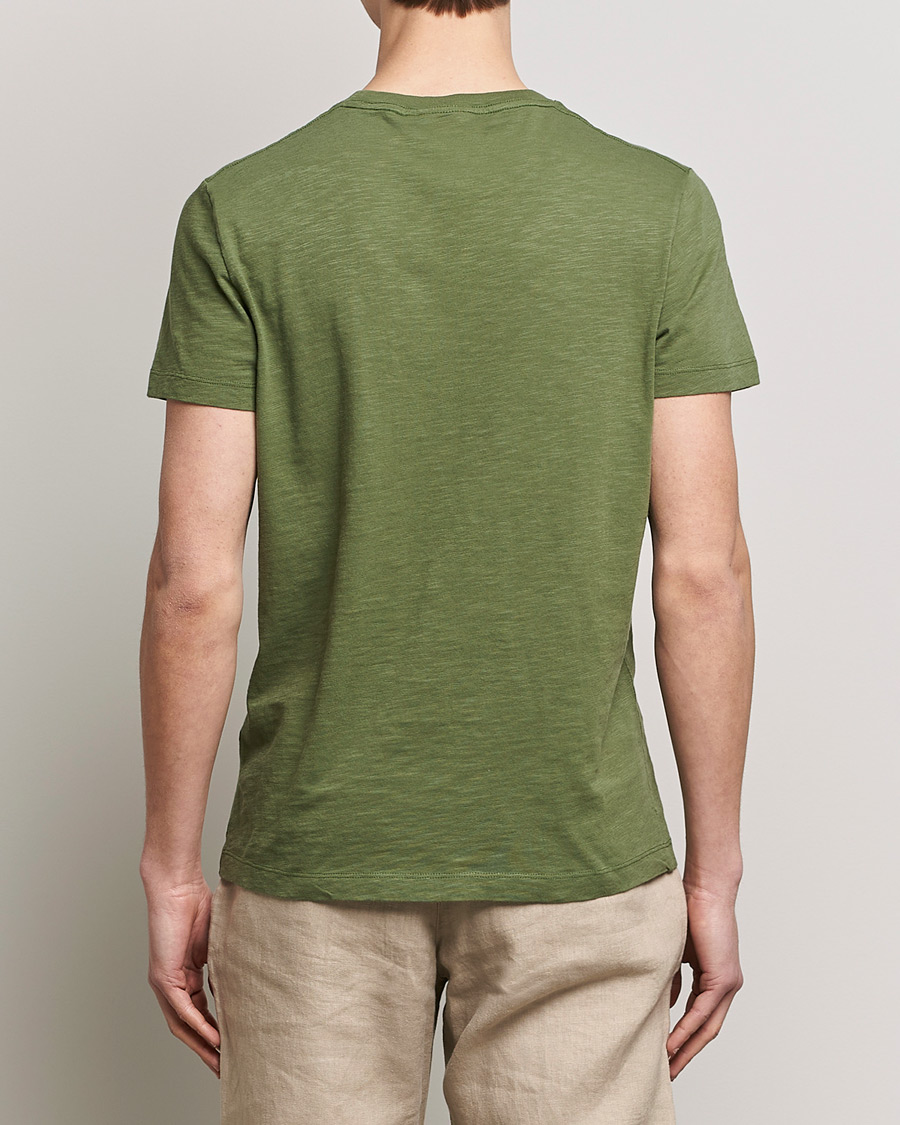 Herr | T-Shirts | Morris | Lily Slub Pocket Crew Neck Tee Olive