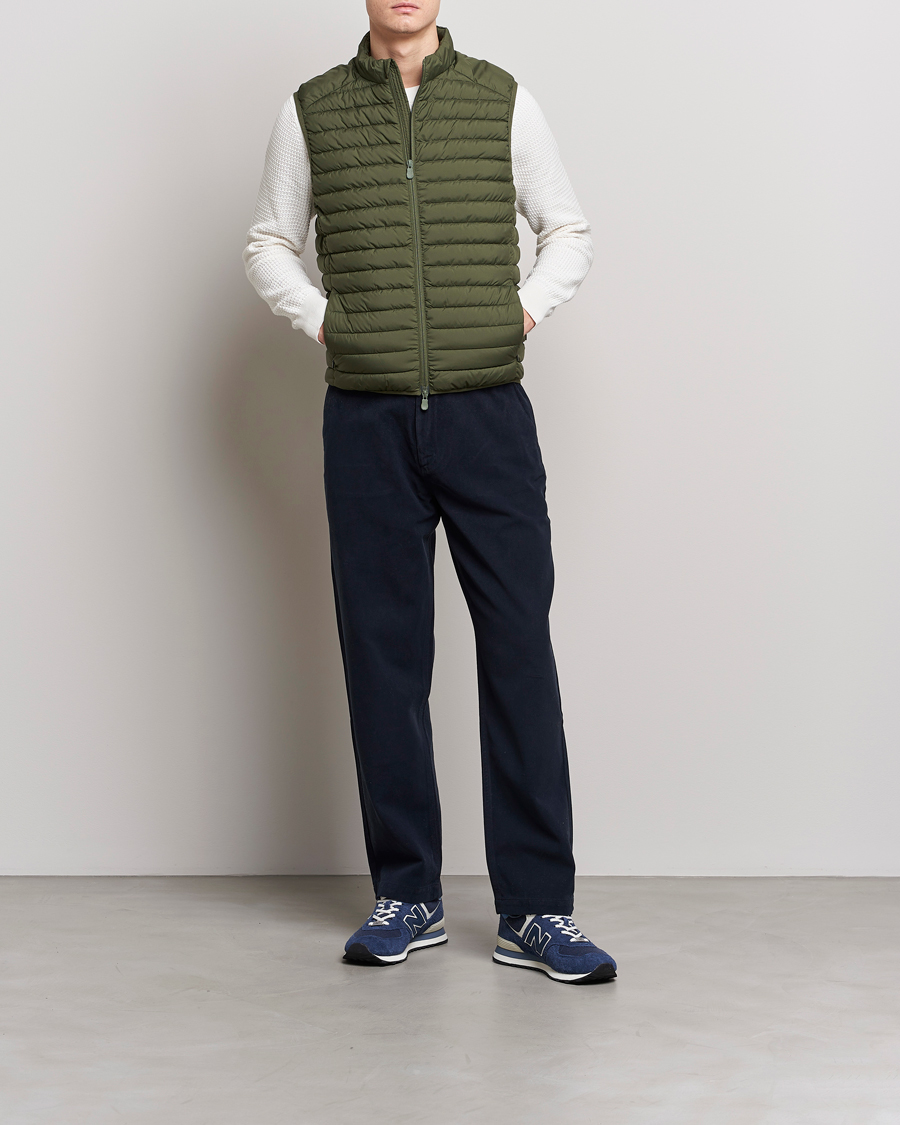Herr | Västar | Save The Duck | Leonard Lightweight Matt Padded Vest Dusty Olive