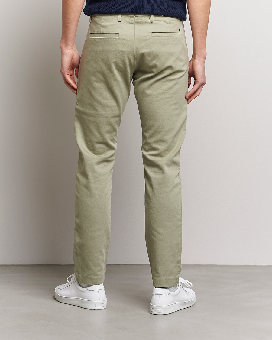 Herr | Byxor | NN07 | Theo Regular Fit Stretch Chinos Oil Green