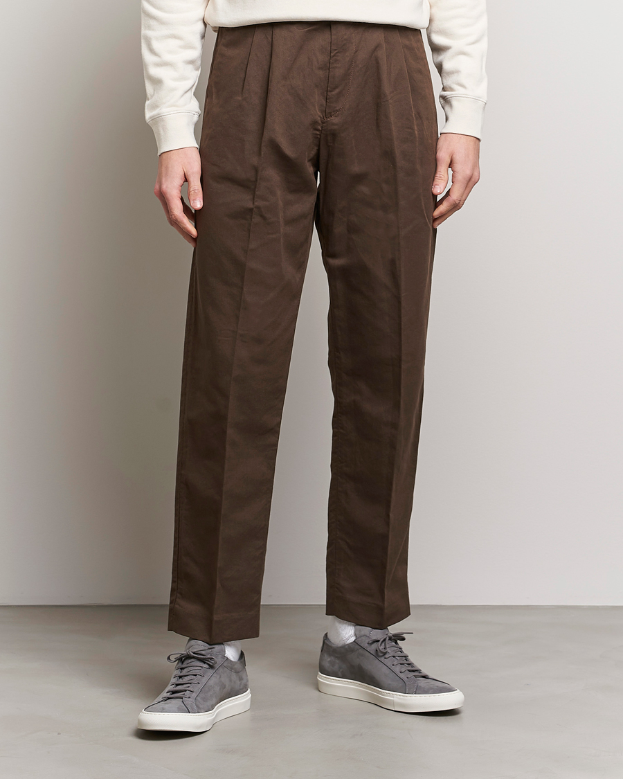 Herr | Byxor | NN07 | Fritz Pleated Trousers Brown
