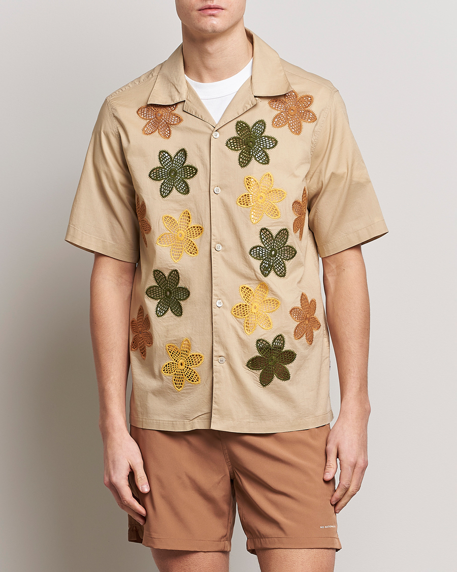 Herr | Skjortor | NN07 | Julio Flower Short Sleeve Shirt Cream