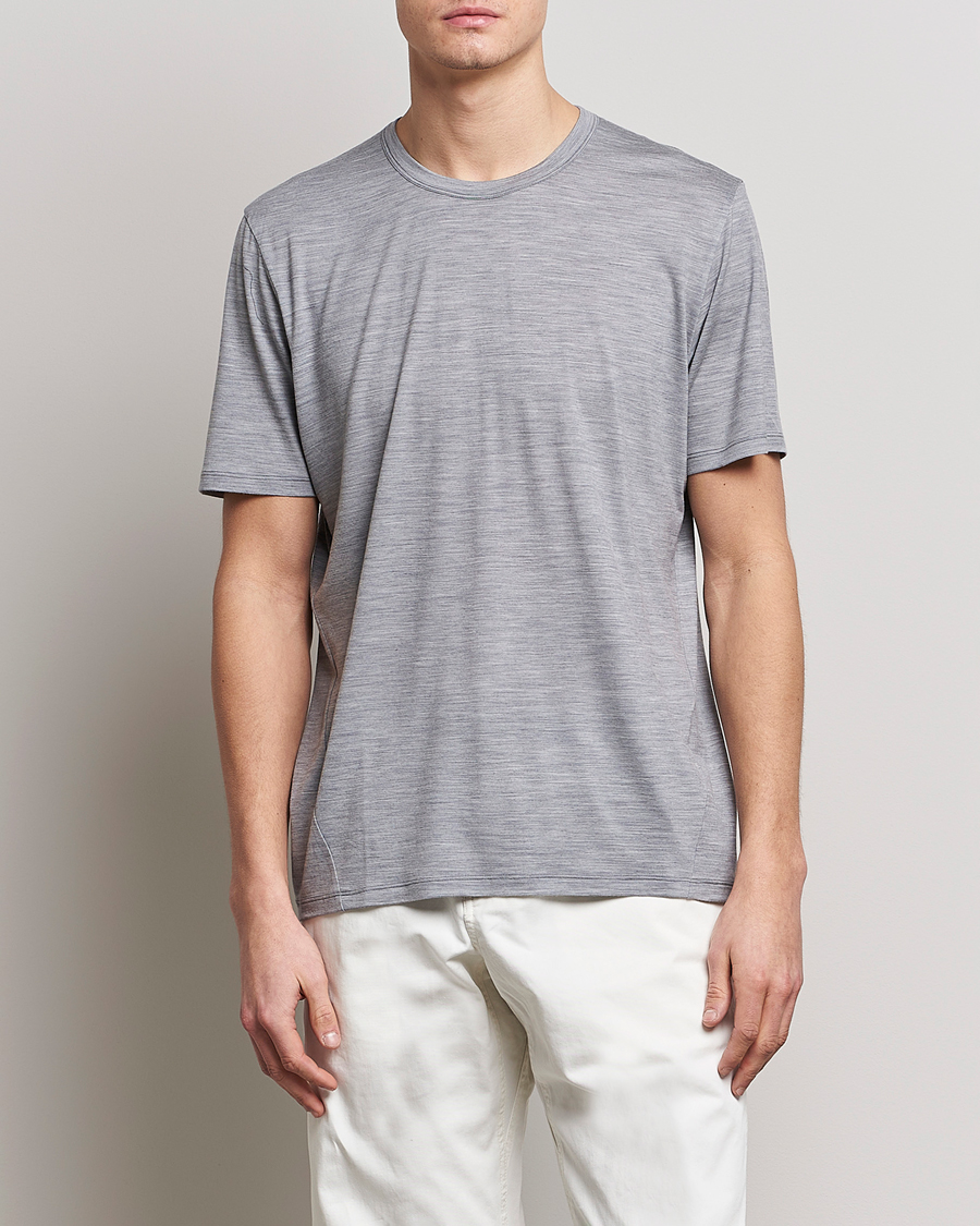Herr |  | Arc'teryx Veilance | Frame Short Sleeve T-Shirt Void Heather