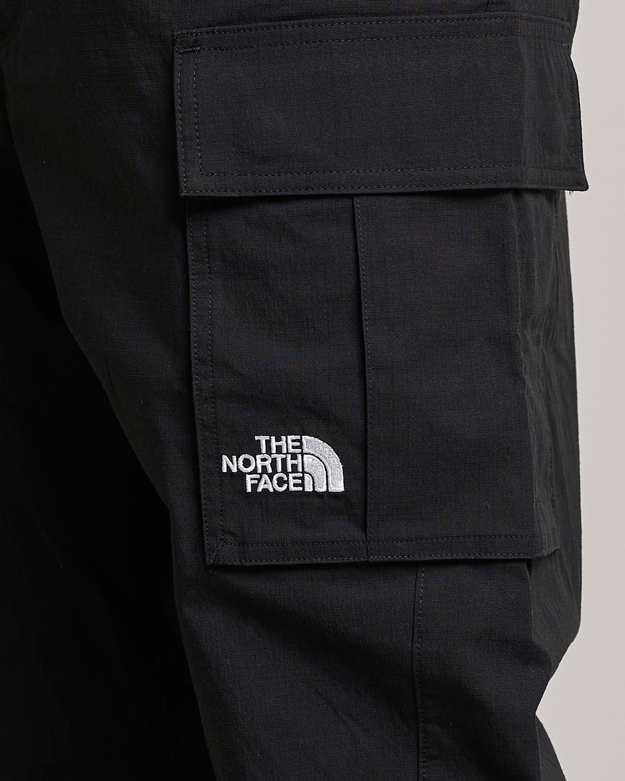 Herr | Byxor | The North Face | Heritage Cargo Pants Black