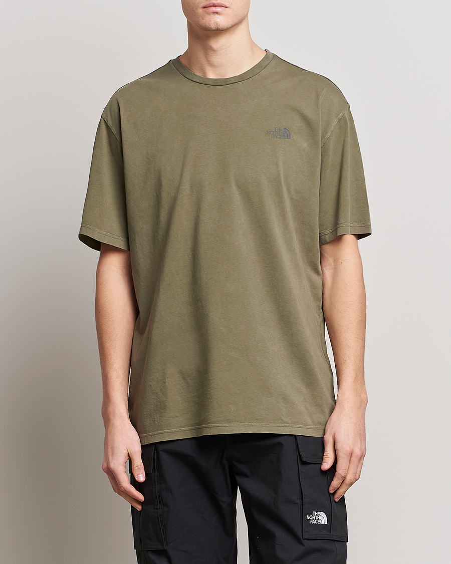 Herr | T-Shirts | The North Face | Heritage Dyed T-Shirt New Taupe Green