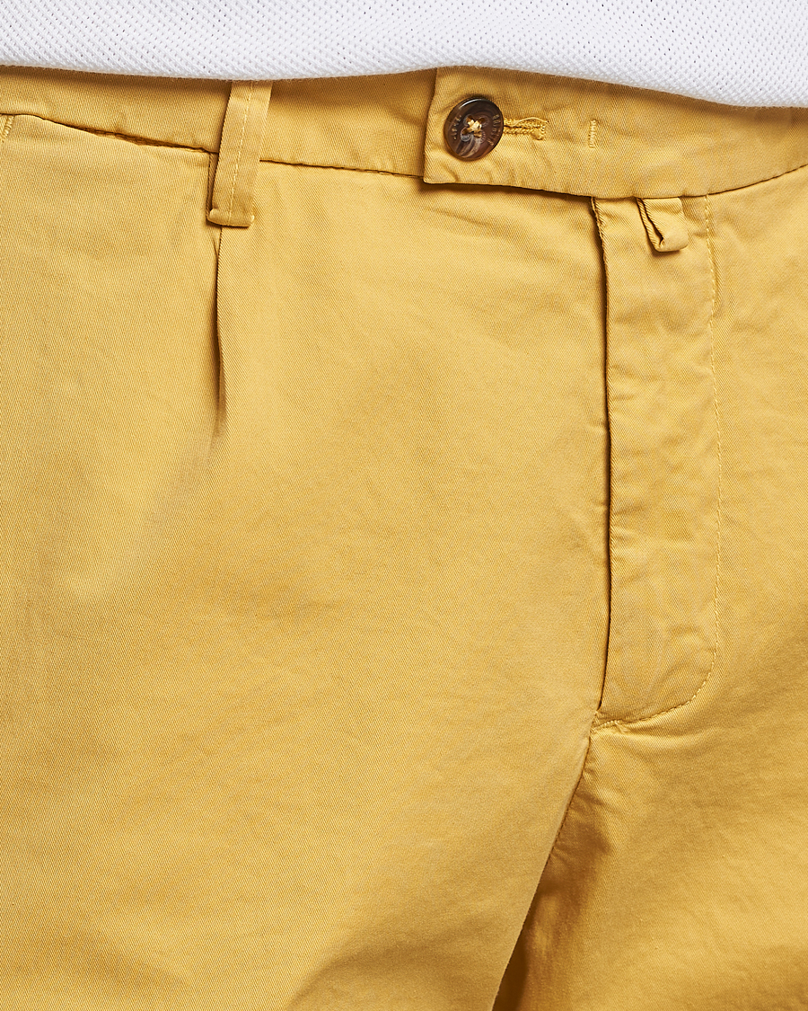 Herr | Shorts | Briglia 1949 | Pleated Cotton Shorts Yellow