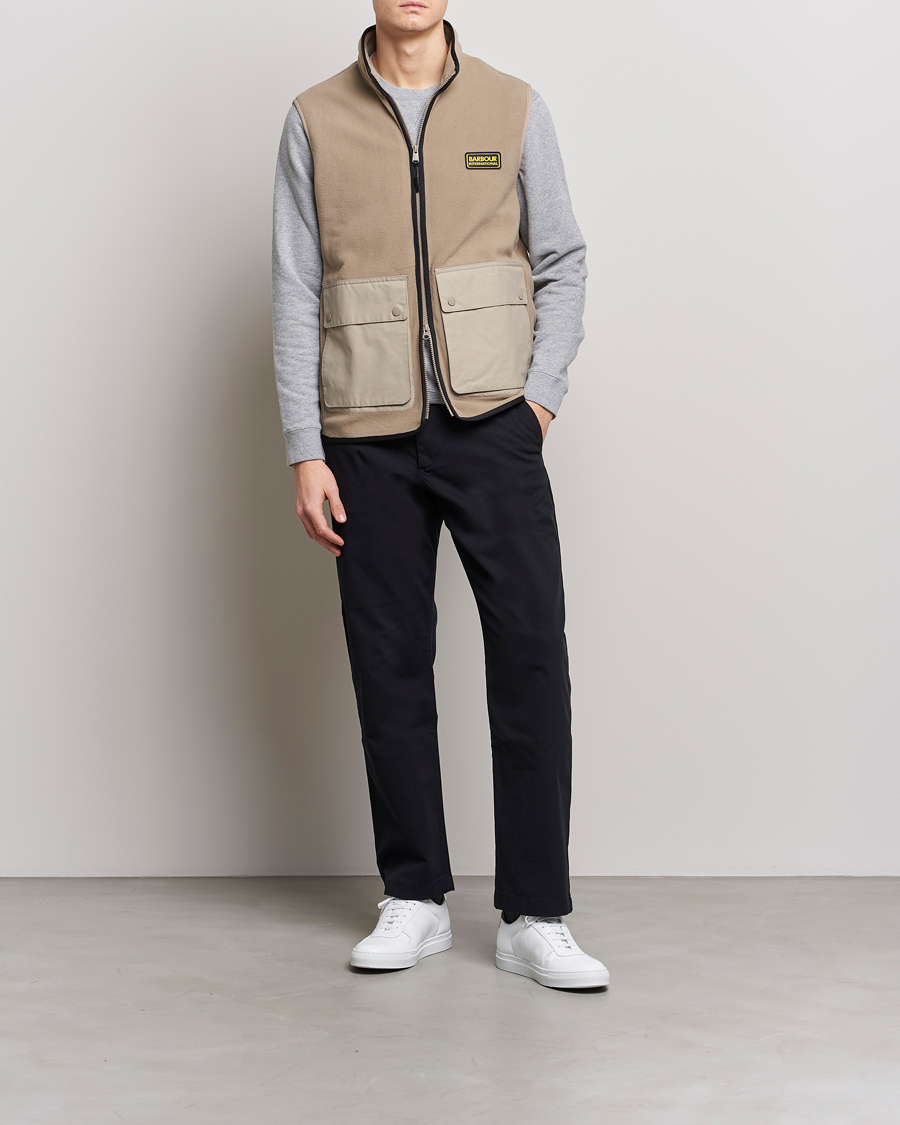 Herr | Tröjor | Barbour International | Oak Fleece Gilet Concrete