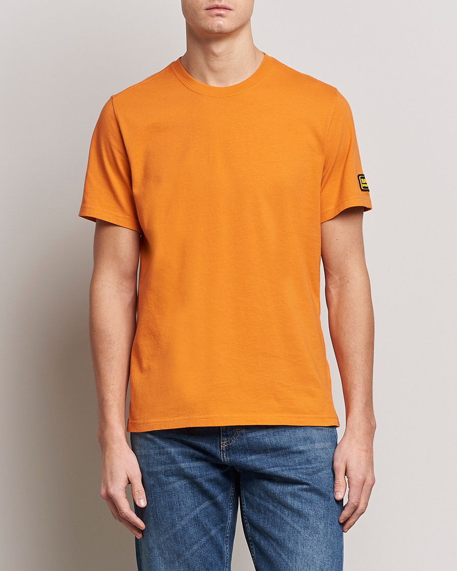 Herr | T-Shirts | Barbour International | Devise Crew Neck T-Shirt Amber Orange