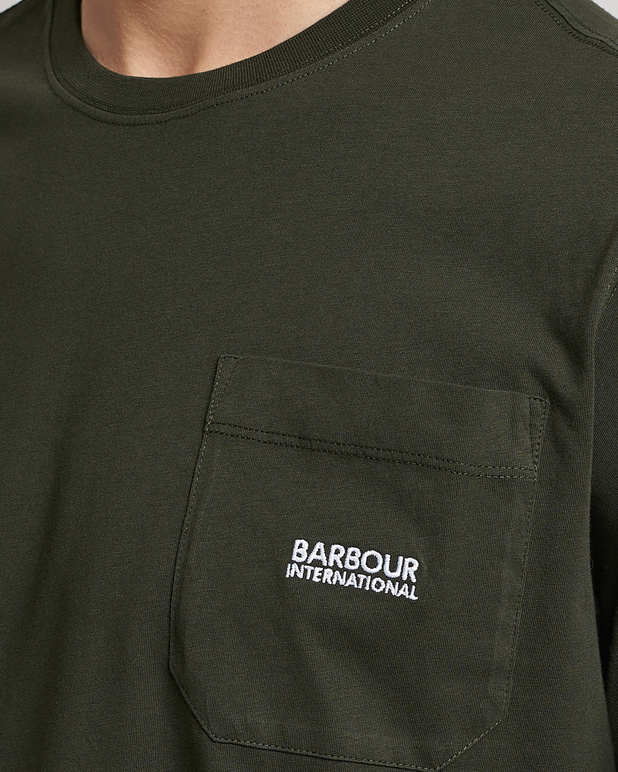 Herr | T-Shirts | Barbour International | Radok Pocket Crew Neck T-Shirt Forrest Green
