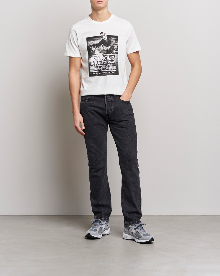 Herr | T-Shirts | Barbour International | Morris Steve McQueen Crew Neck T-Shirt Whisper White
