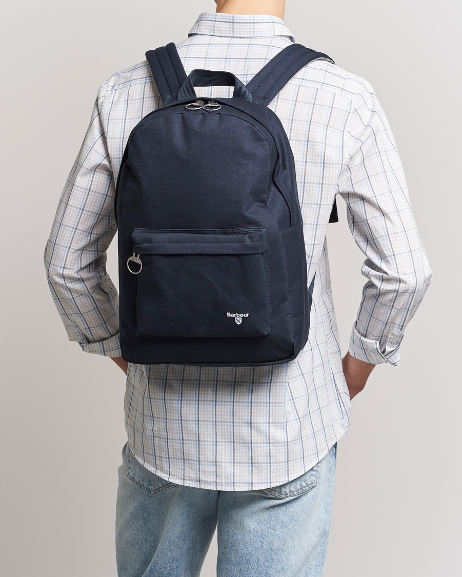 Herr |  | Barbour Lifestyle | Cascade Canvas Backpack Navy