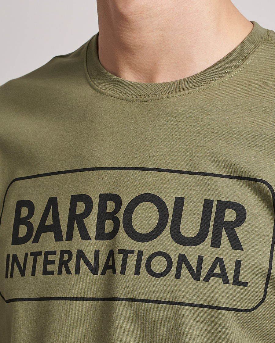 Herr | T-Shirts | Barbour International | Large Logo Crew Neck Tee Light Moss