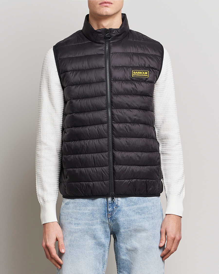 Herr | Barbour International Racer Reed Gilet Black | Barbour International | Racer Reed Gilet Black