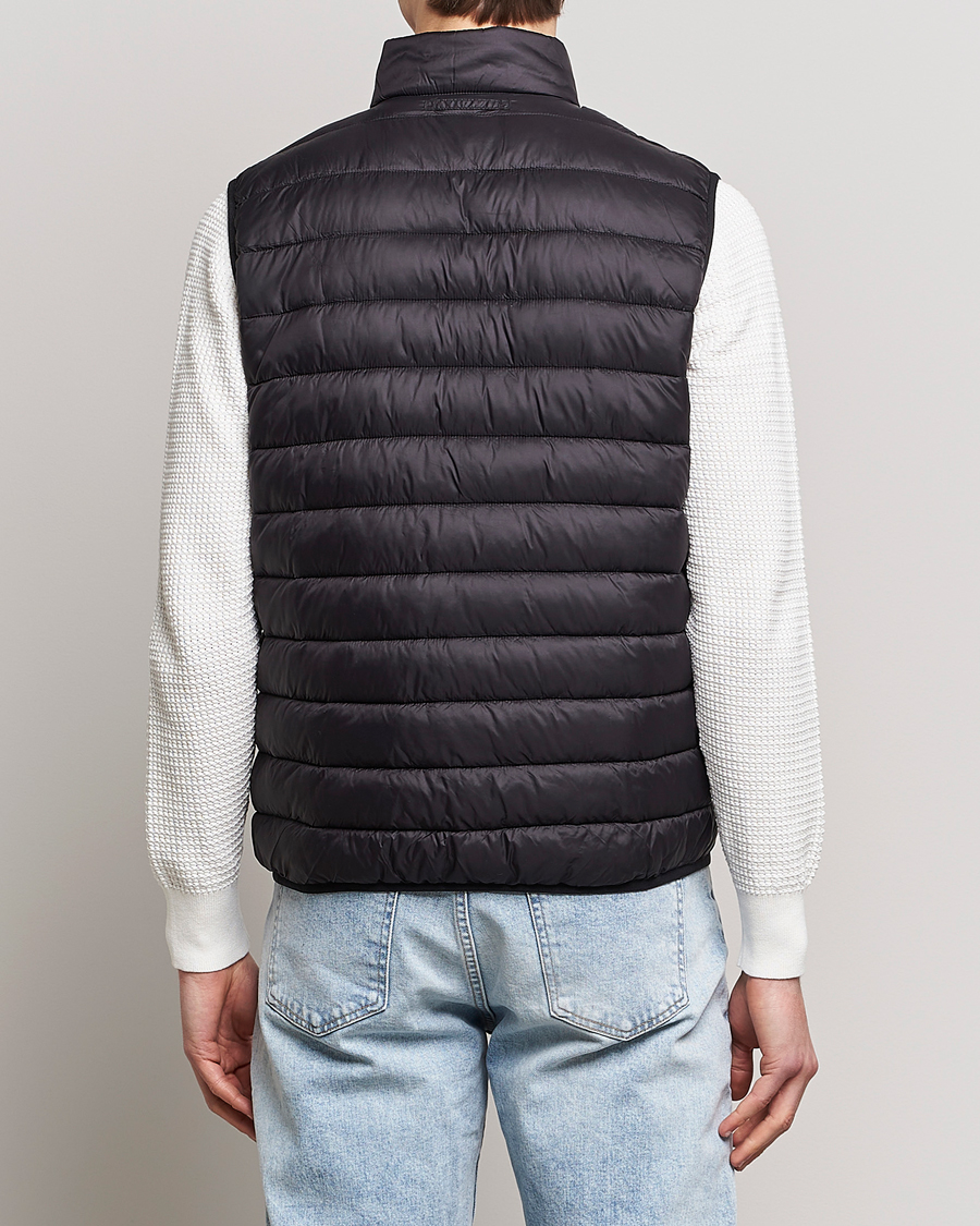 Herr | Barbour International Racer Reed Gilet Black | Barbour International | Racer Reed Gilet Black