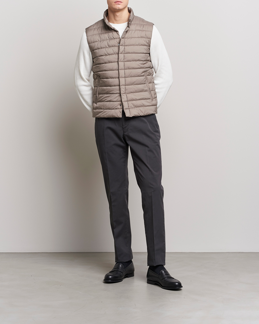 Herr | Jackor | Herno | Nuage Matt Nylon Vest Taupe