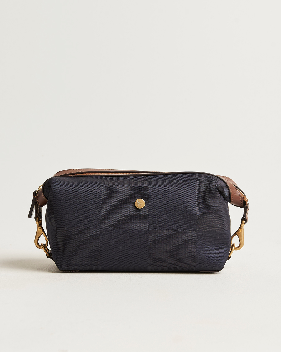 Herr | Mismo M/S Nylon Washbag Pioneer Blue/Cuoio | Mismo | M/S Nylon Washbag Pioneer Blue/Cuoio