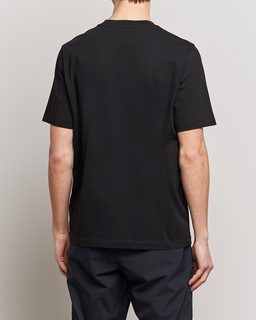Herr | T-Shirts | Moncler | Embossed Logo T-Shirt Black