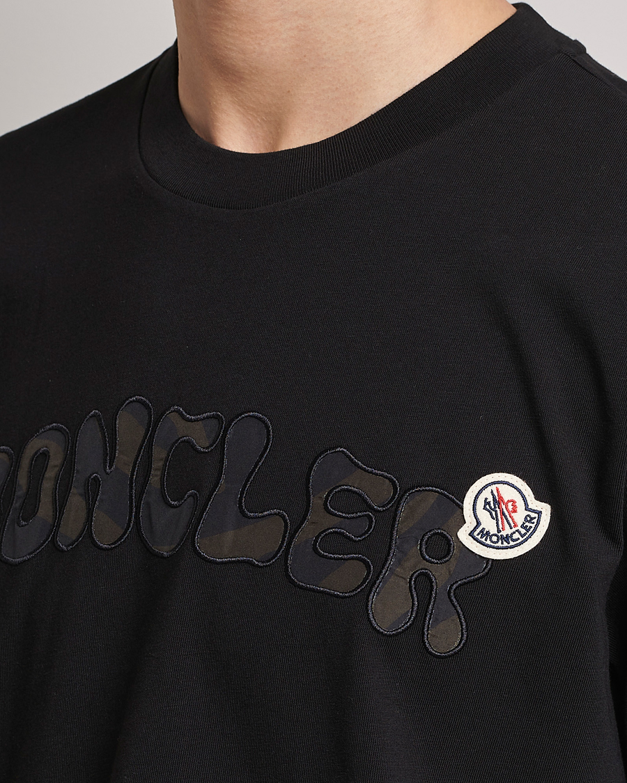 Herr | T-Shirts | Moncler | Embossed Logo T-Shirt Black