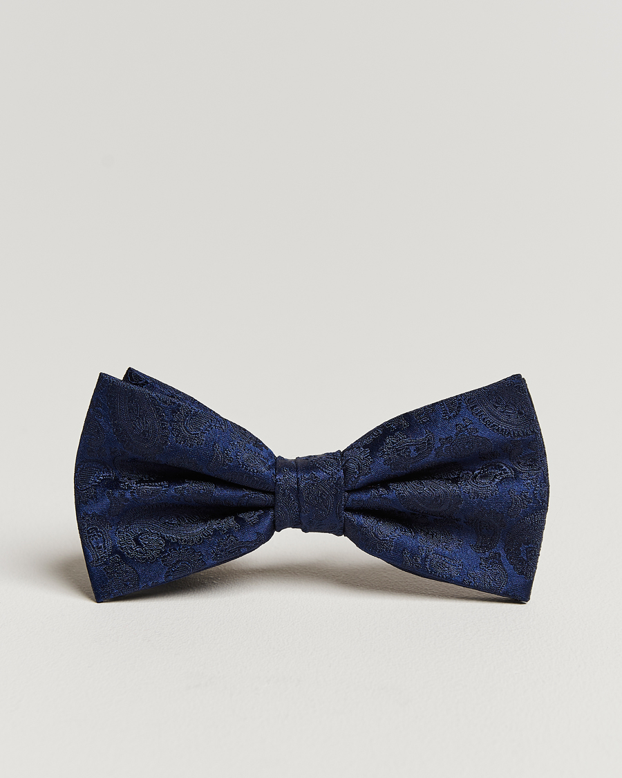Herr | Amanda Christensen Tonal Paisley Pre Tie Silk Navy | Amanda Christensen | Tonal Paisley Pre Tie Silk Navy