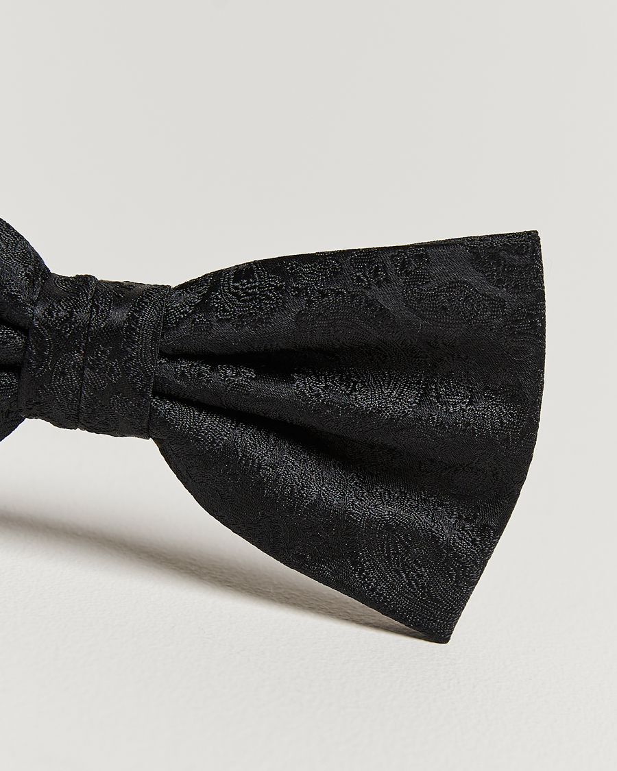 Herr | Amanda Christensen Tonal Paisley Pre Tie Silk Black | Amanda Christensen | Tonal Paisley Pre Tie Silk Black