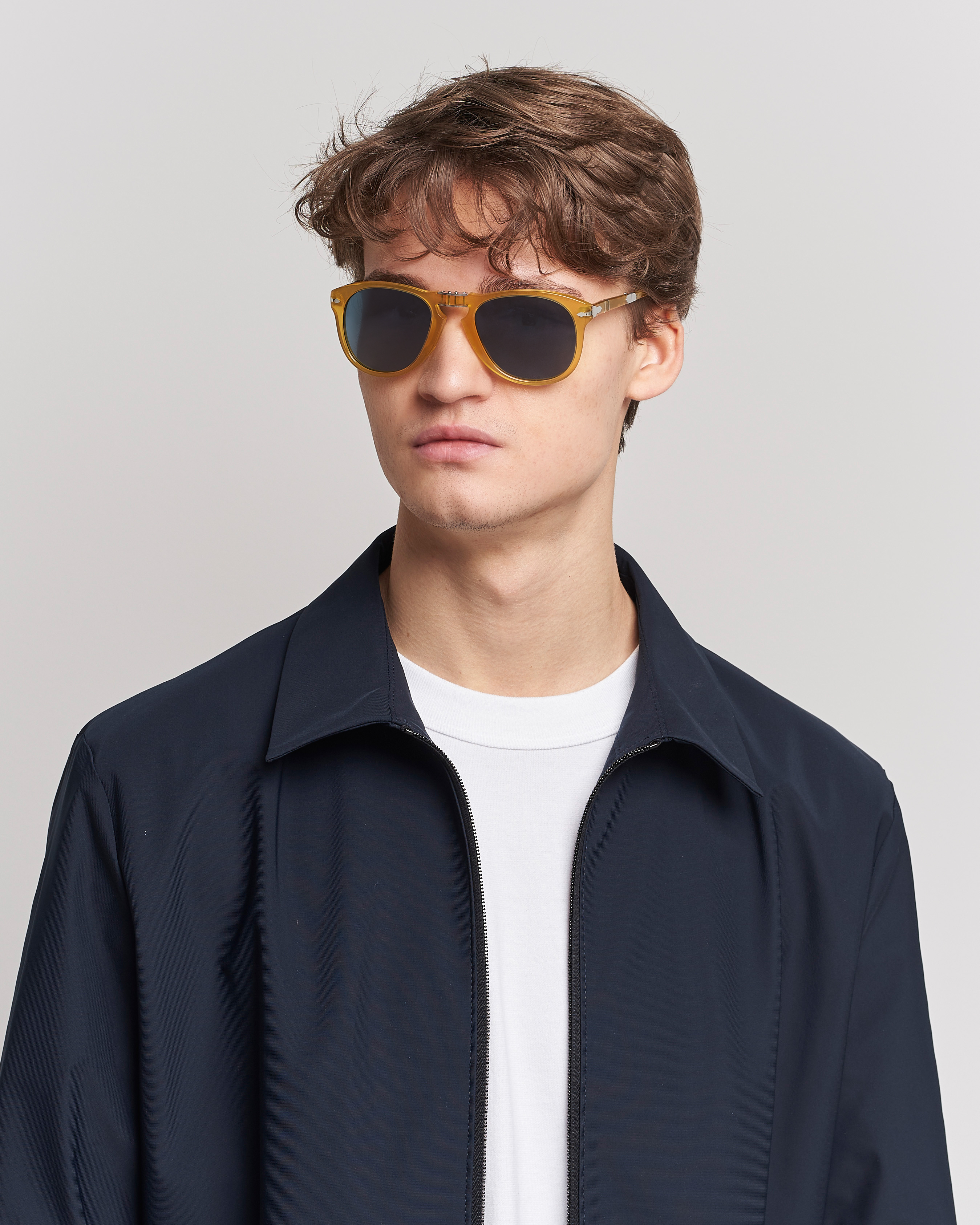Herr | D-formade solglasögon | Persol | 0PO0714 Steve McQueen Sunglasses Opal Yellow