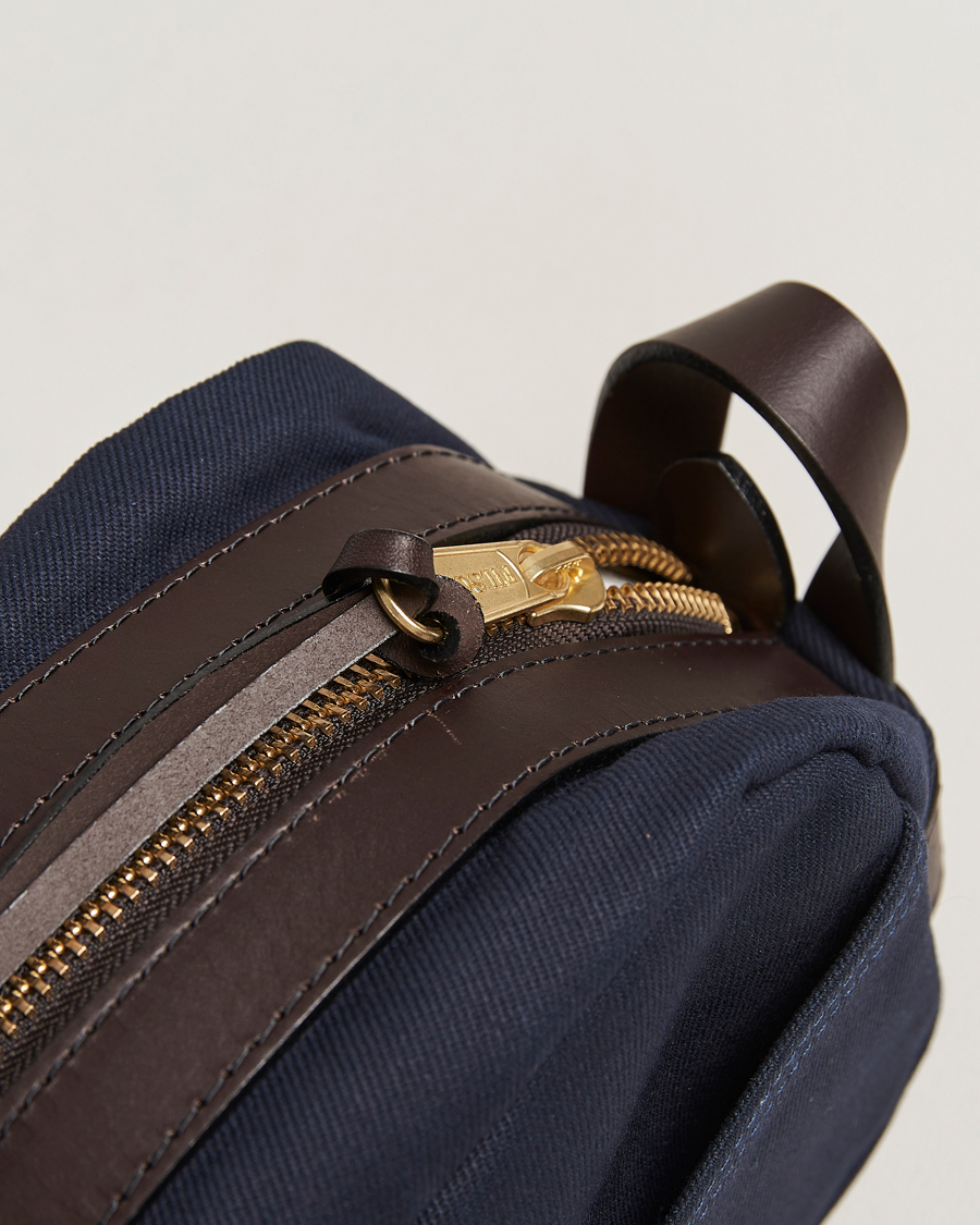 Herr | Väskor | Filson | Rugged Twill Travel Kit Navy