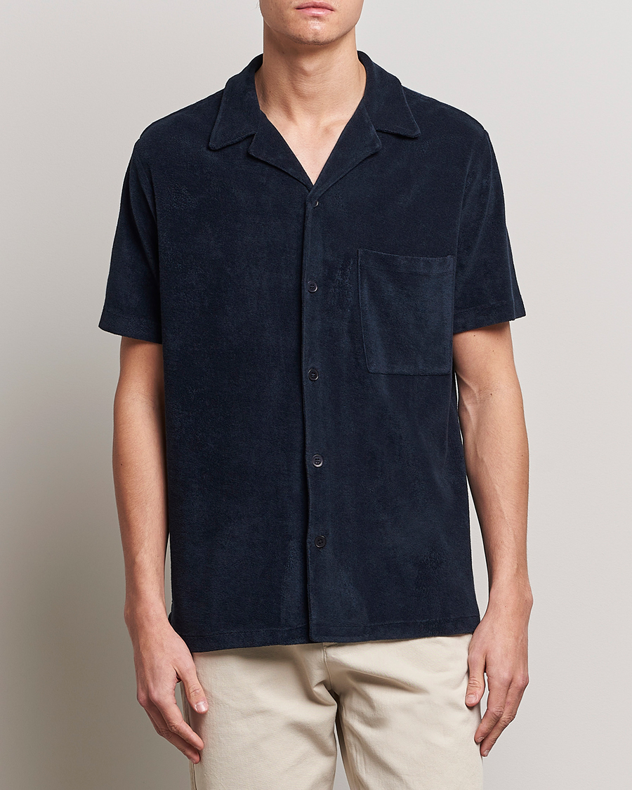 Herr | Contemporary Creators | A Day's March | Yamu Short Sleeve Terry Shirt Navy