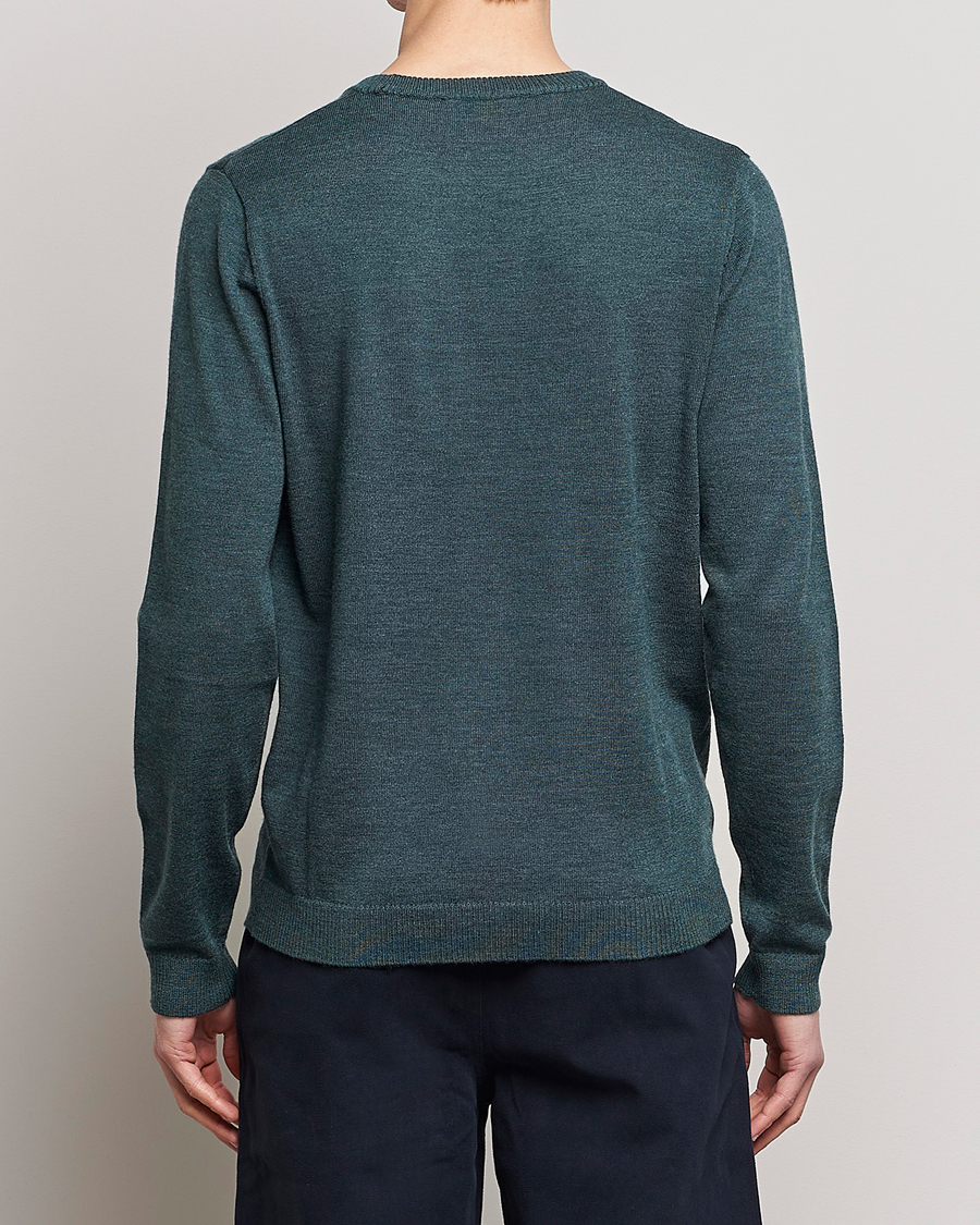 Herr | Tröjor | A Day's March | Alagon Merino Crew Pine mel