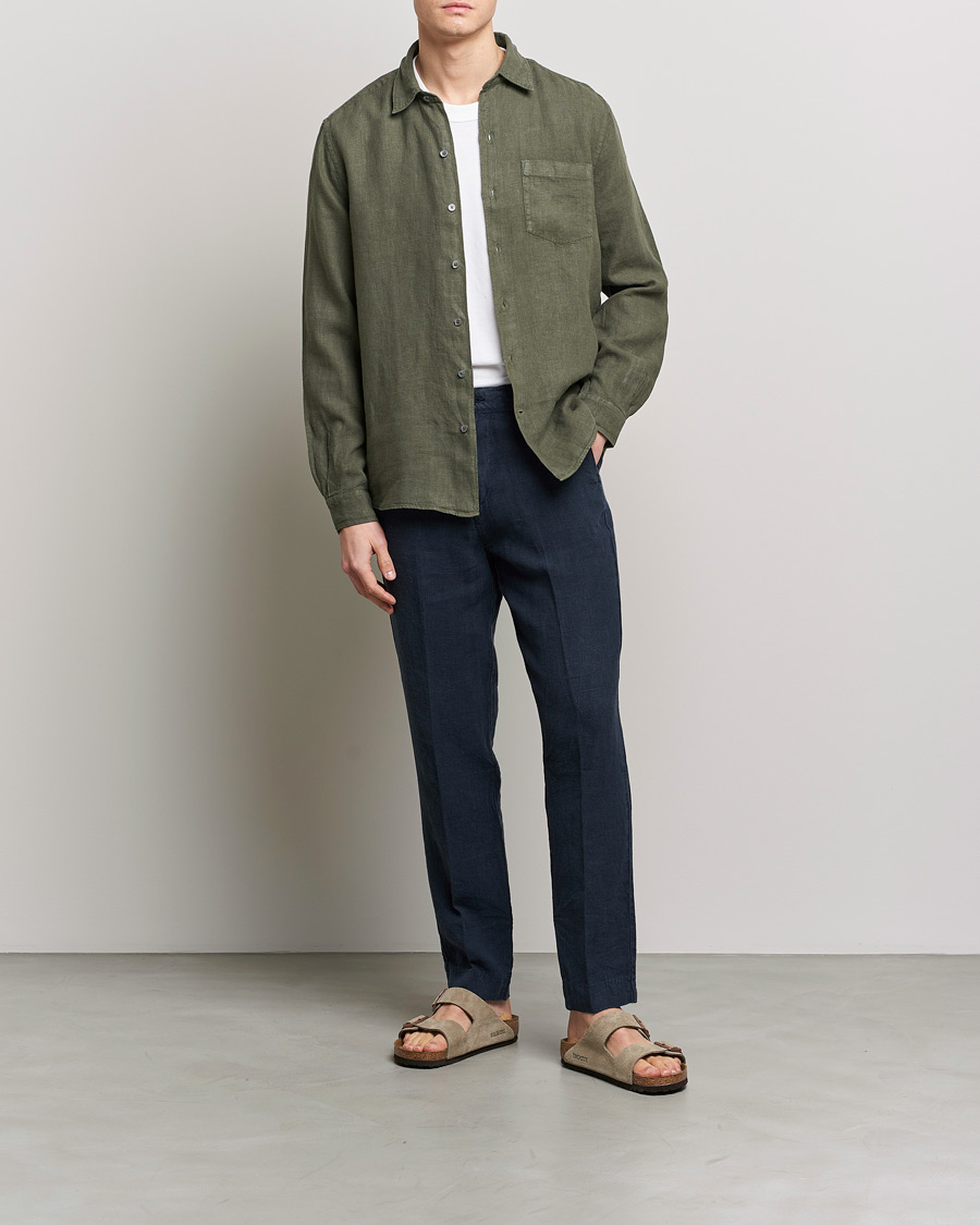 Herr | Byxor | A Day's March | Madu Linen Trouser Navy