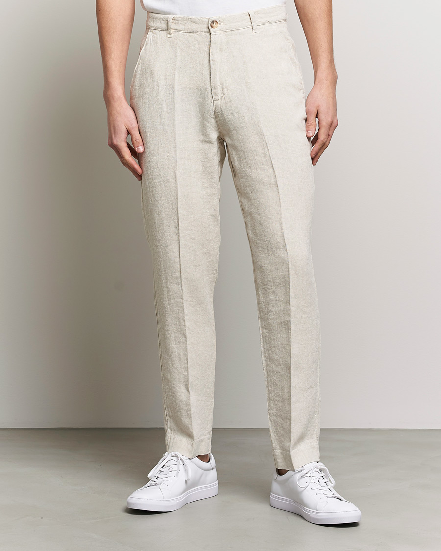 Herr | Byxor | A Day's March | Madu Linen Trouser Oyster