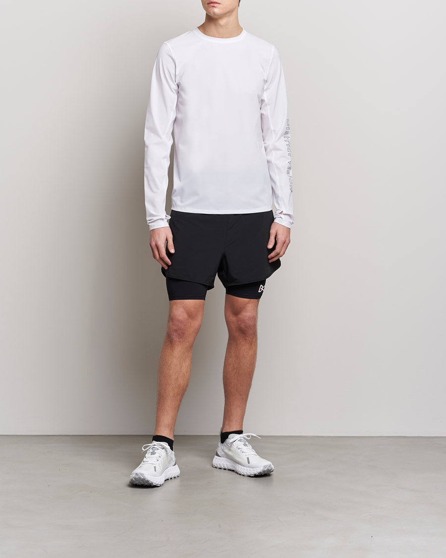 Herr | T-Shirts | District Vision | Palisade Long Sleeve Trail Shirt White