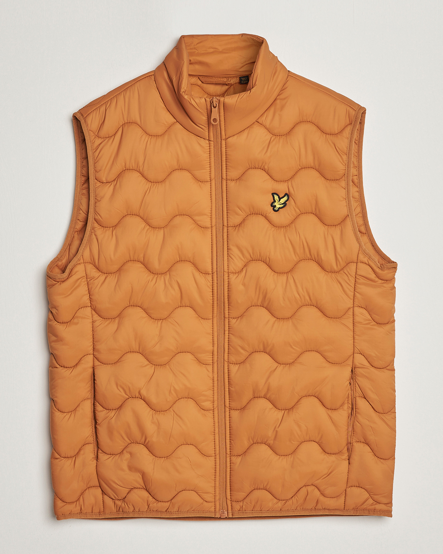 Herr | Västar | Lyle & Scott | Crest Quilted Gilet Vest Salt Burne