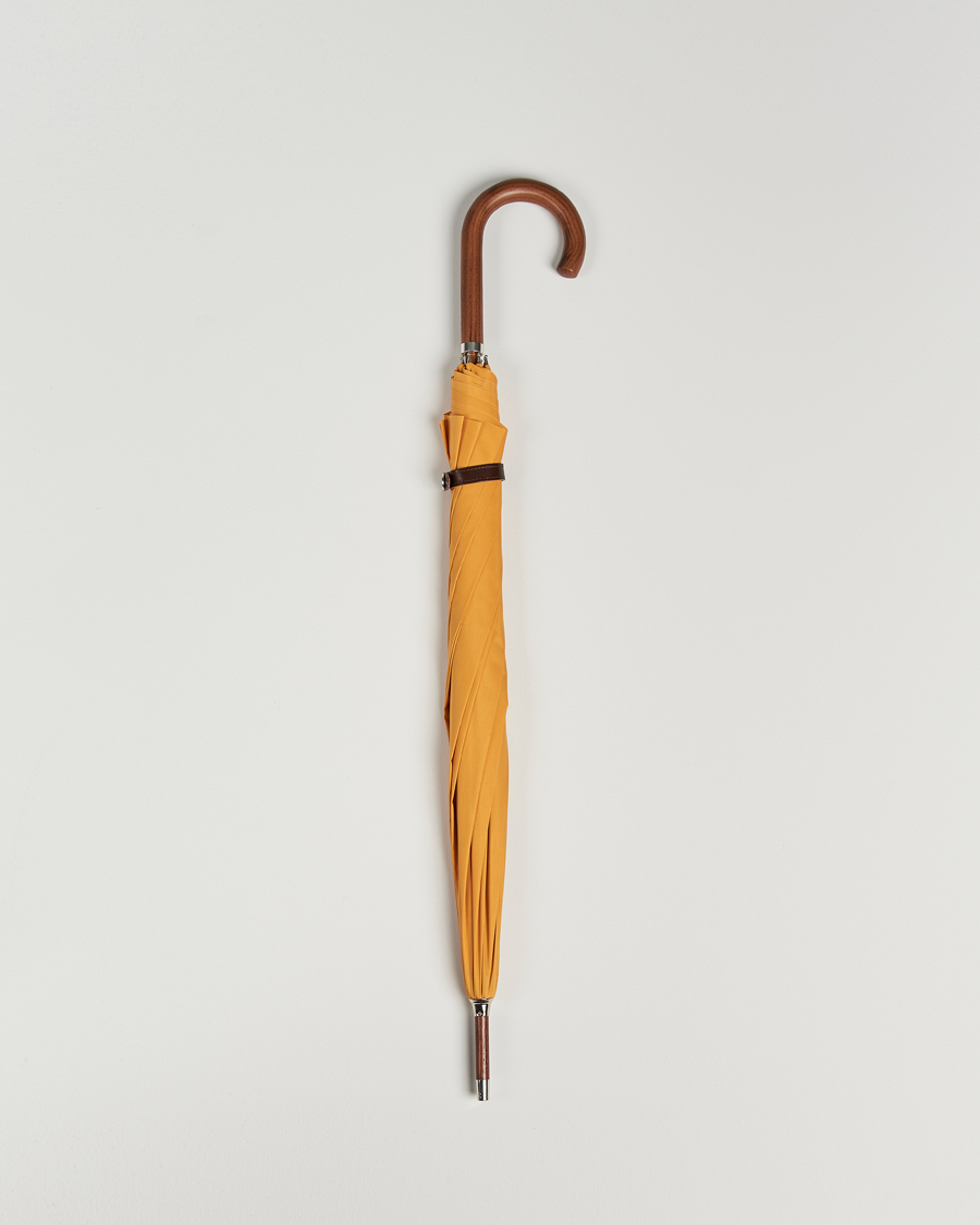 Herr | Carl Dagg | Carl Dagg | Series 003 Umbrella Gentle Yellow