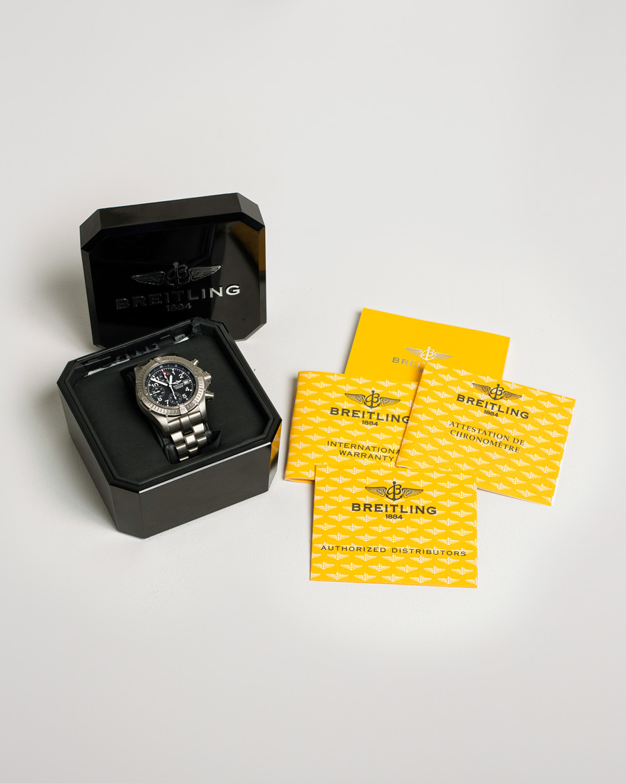 Herr | Pre-Owned & Vintage Watches | Breitling Pre-Owned | AvengerM1 E73360 Titan Blue