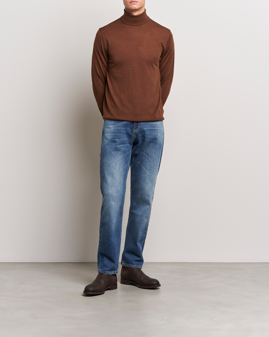Herr | Tröjor | Tiger of Sweden | Nevile Extra Fine Merino Polo Golden Copper